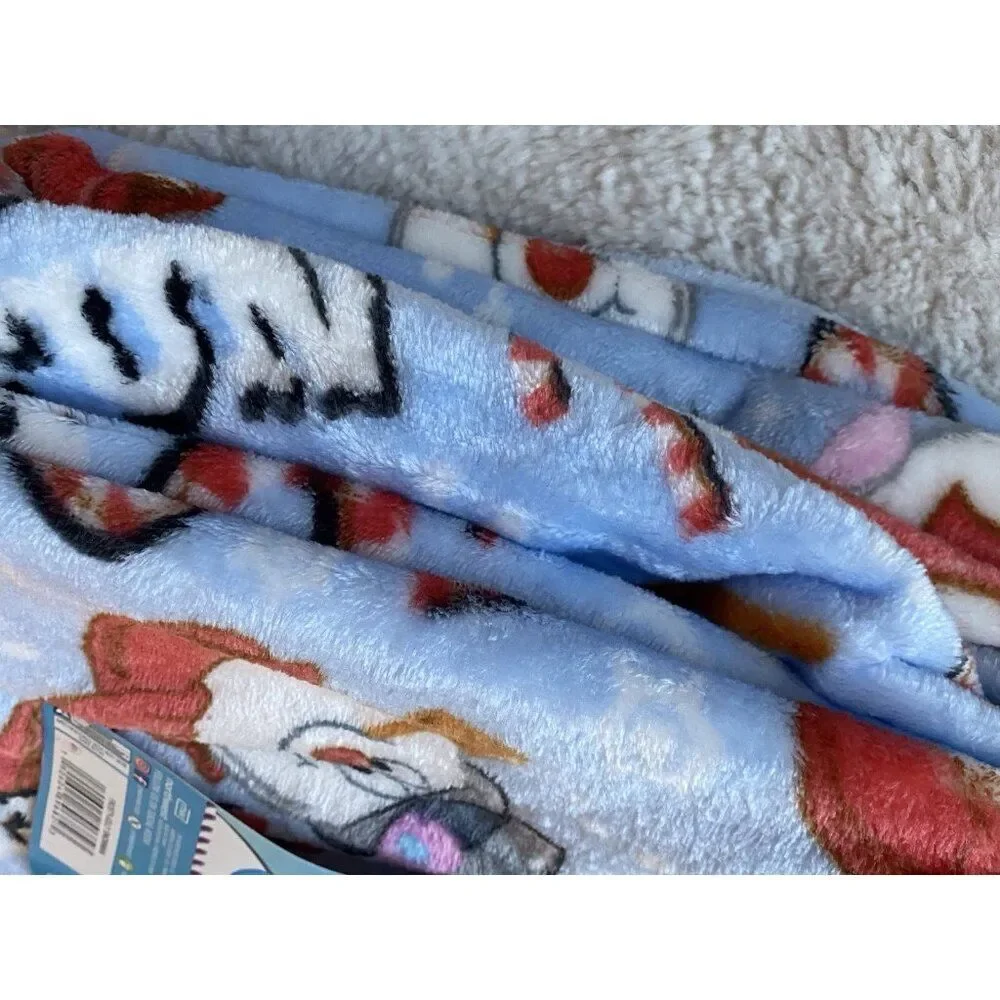 Christmas Frosty‎ The Snowman Jolly Fun Cloud Throw Blanket 60 X 70” Candy Cane